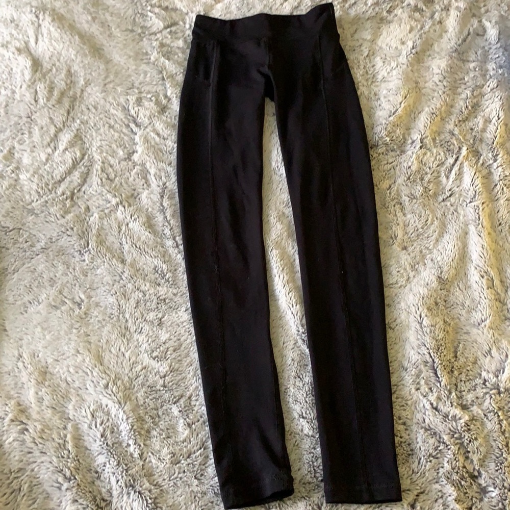 Black leggings